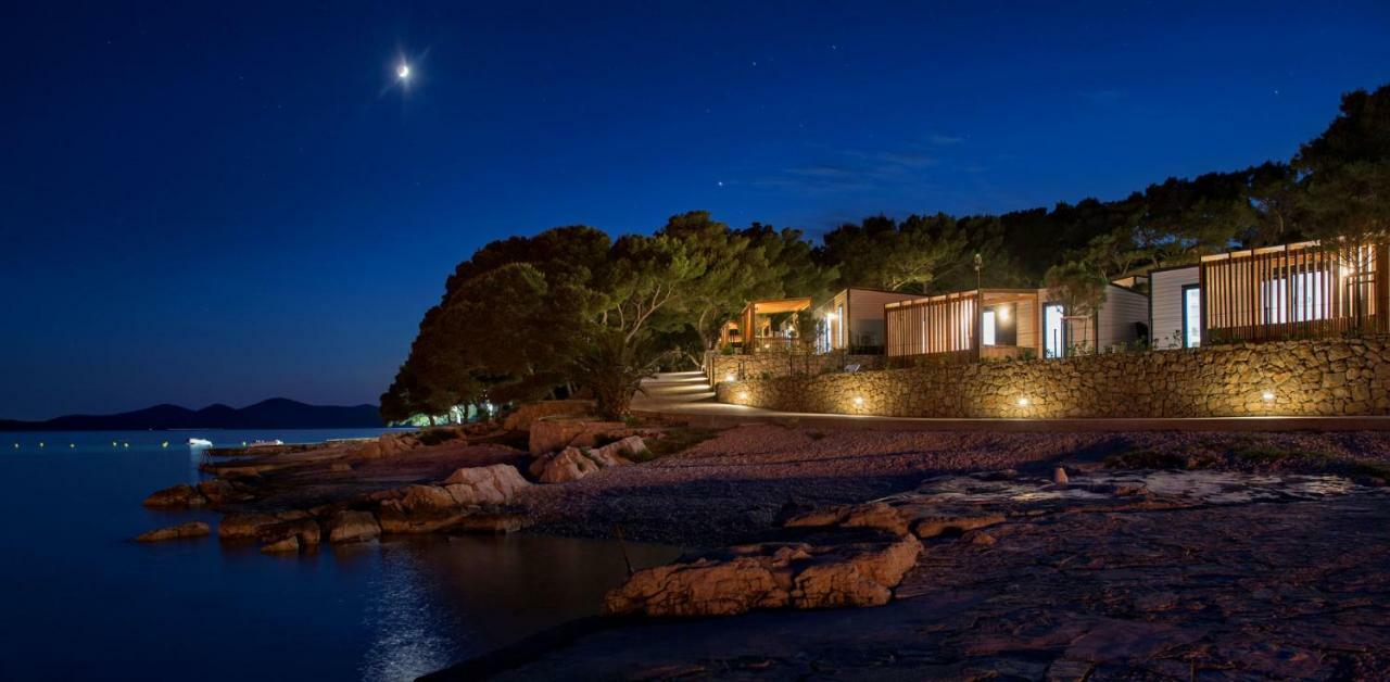 Seahorse Mobile Home, Soline Biograd بيوغْغاد نا موغو المظهر الخارجي الصورة