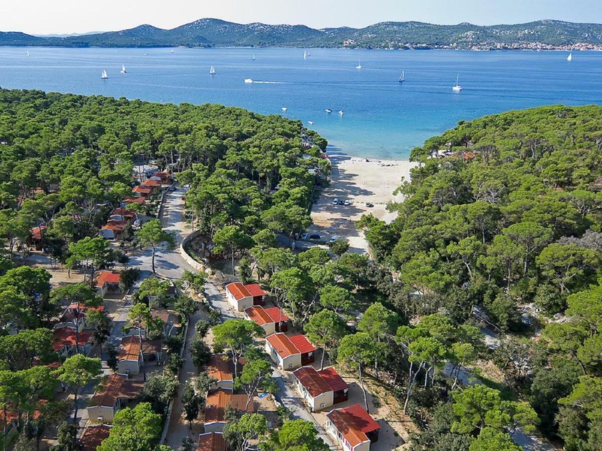 Seahorse Mobile Home, Soline Biograd بيوغْغاد نا موغو المظهر الخارجي الصورة